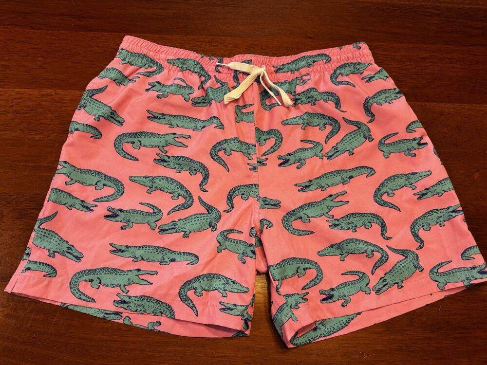 Chubbies Swim Shorts Pink Green Alligator Preppy Suit Trunks 5.5 XL